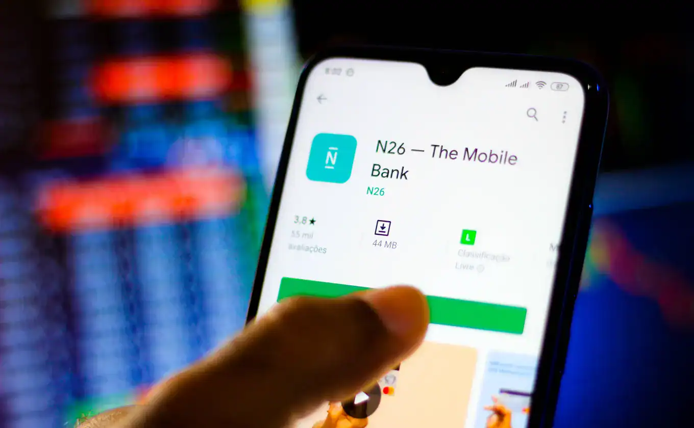 Application bancaire en voyage, méthode pour éviter les frais bancaires à l'étranger